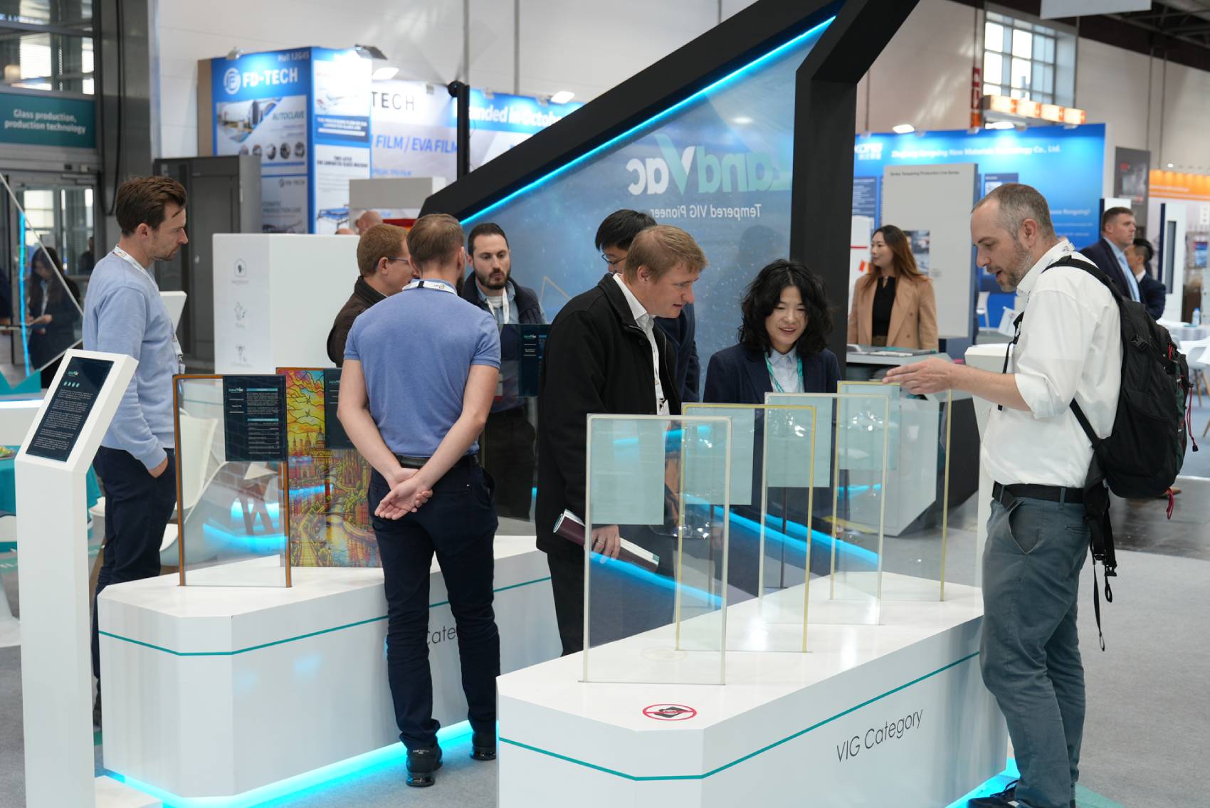 Glasstec 2026 | 赴约全球玻璃盛会，兰迪首日精彩抢先看